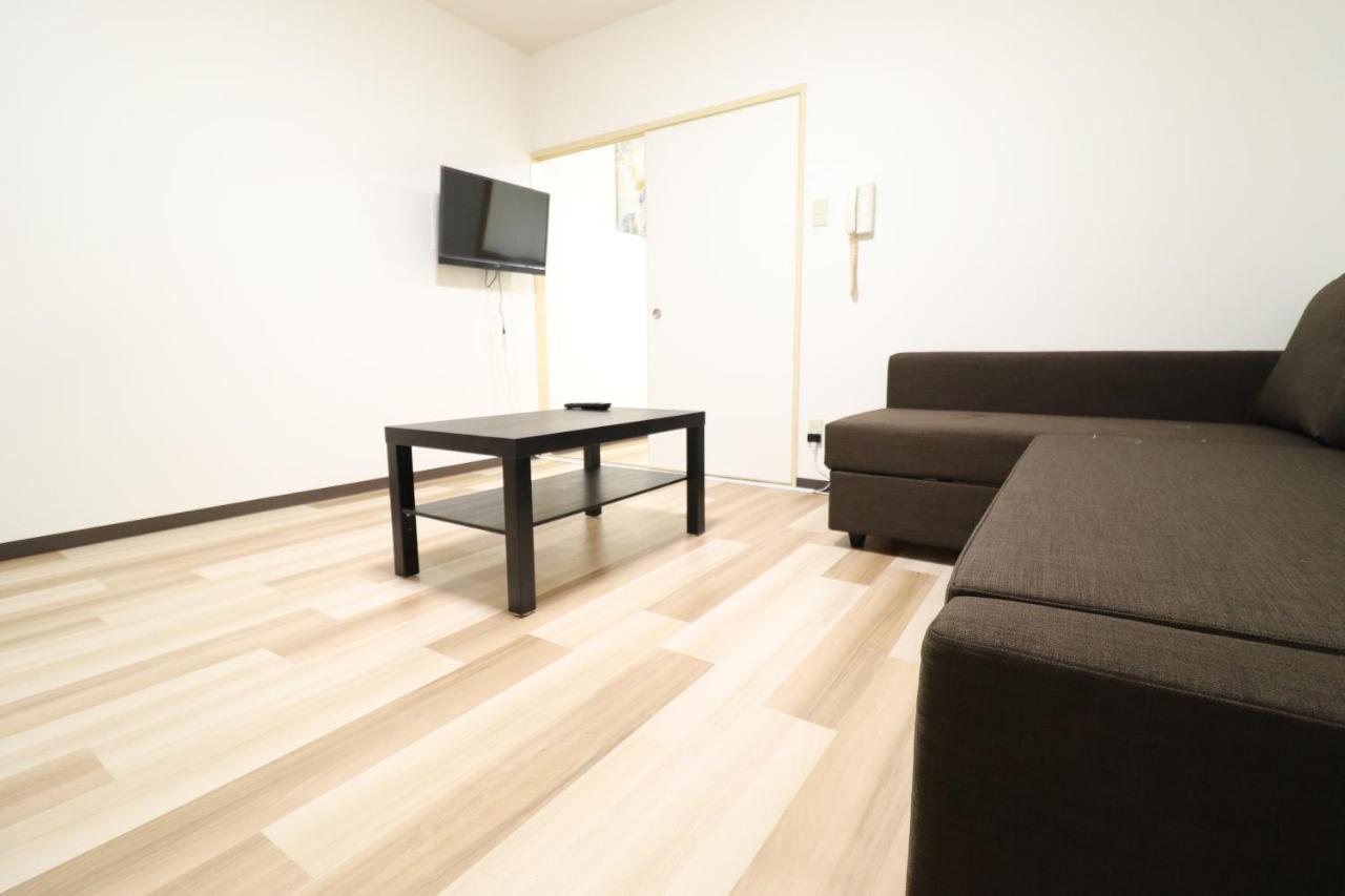Court Saiwaicho Apartment Osaka Exterior photo