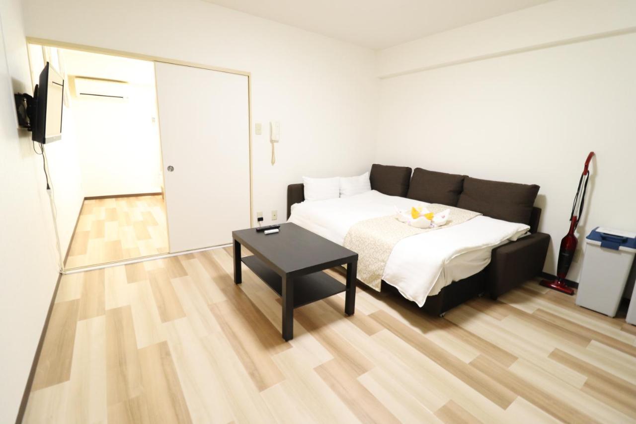 Court Saiwaicho Apartment Osaka Exterior photo