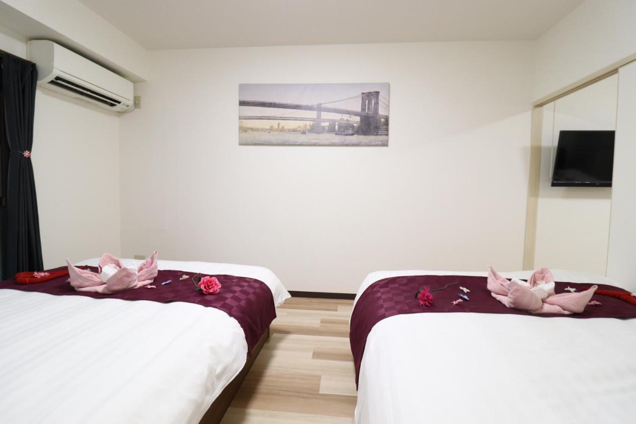 Court Saiwaicho Apartment Osaka Exterior photo