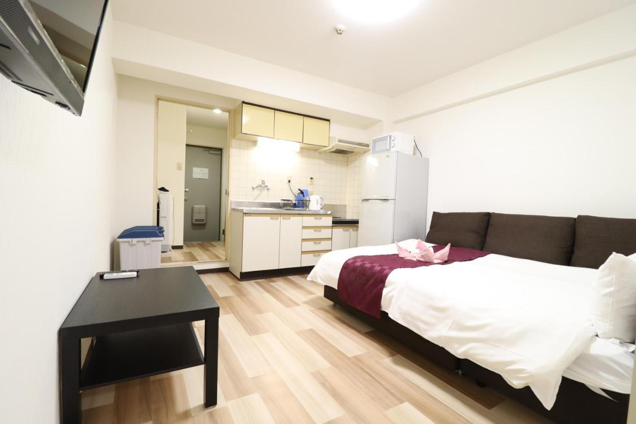 Court Saiwaicho Apartment Osaka Exterior photo