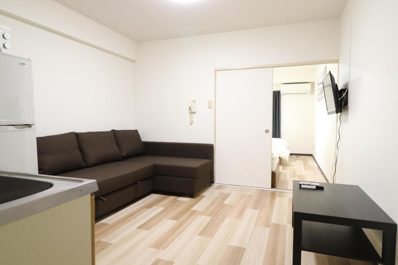 Court Saiwaicho Apartment Osaka Exterior photo