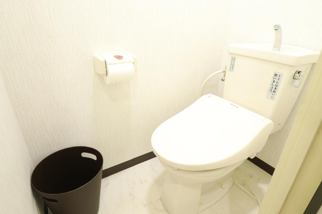 Court Saiwaicho Apartment Osaka Exterior photo