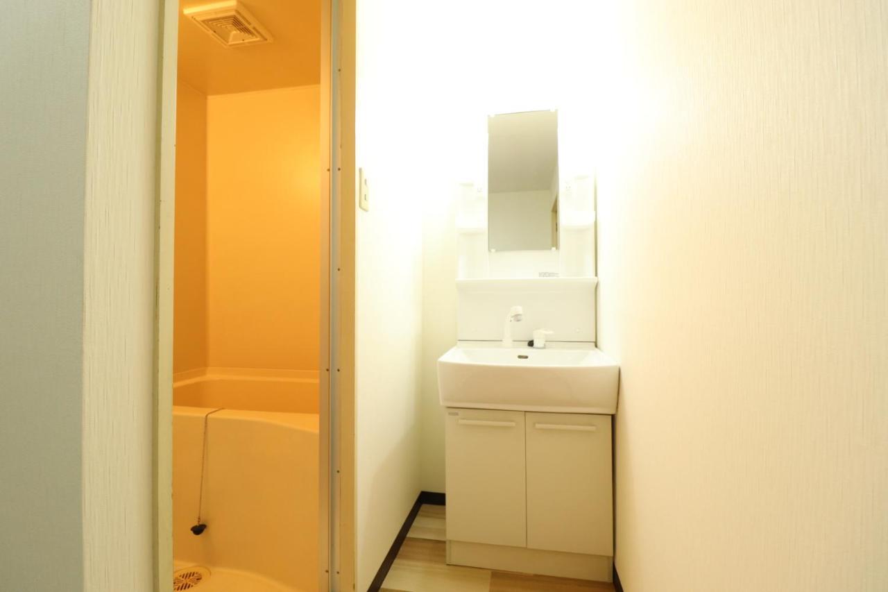 Court Saiwaicho Apartment Osaka Exterior photo